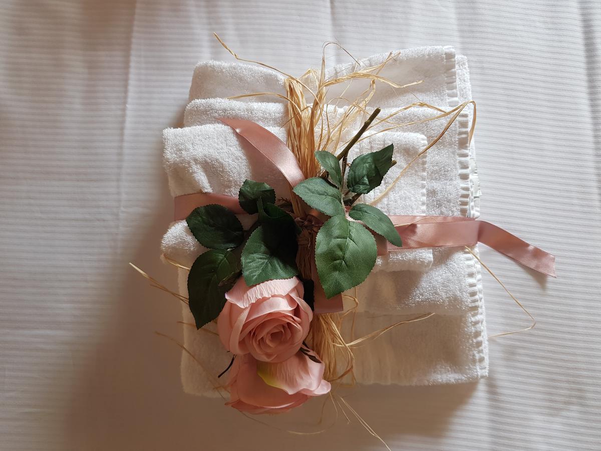 Art B&B Design Costa Volpino Zewnętrze zdjęcie