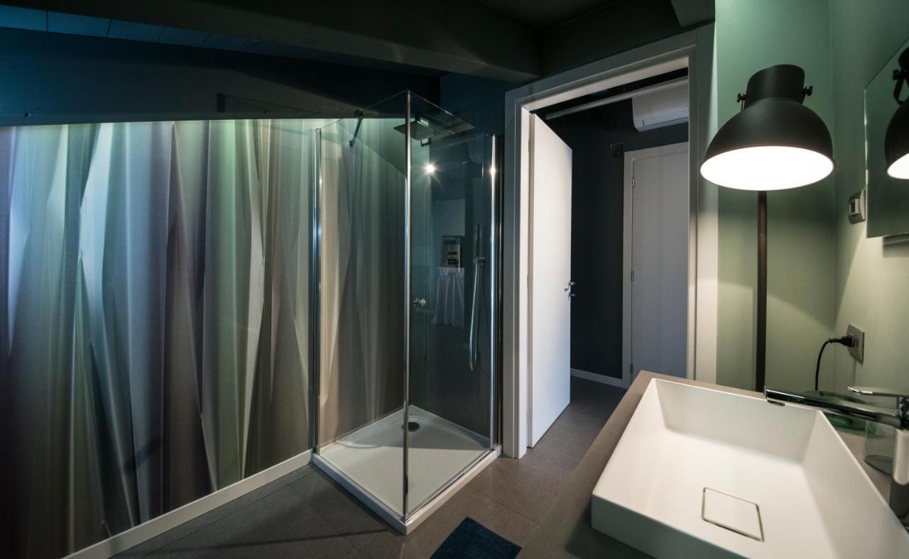 Art B&B Design Costa Volpino Zewnętrze zdjęcie